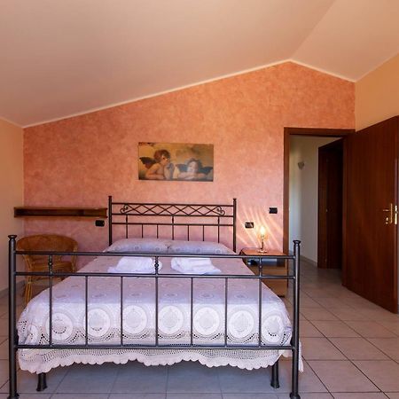B&B La Casa Fra Gli Olivi 마르시아노 외부 사진